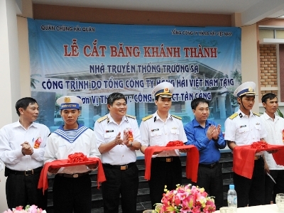 Khánh thành Nhà truyền thống Trường Sa